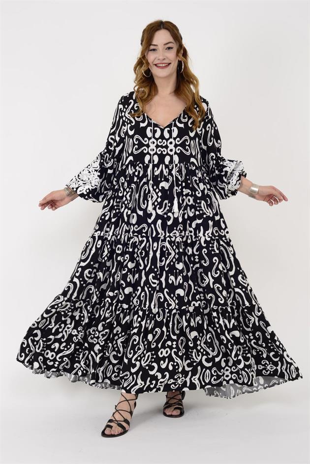 AN10516 NAKIŞ DETAYLI V YAKA VOLAN ELBİSE