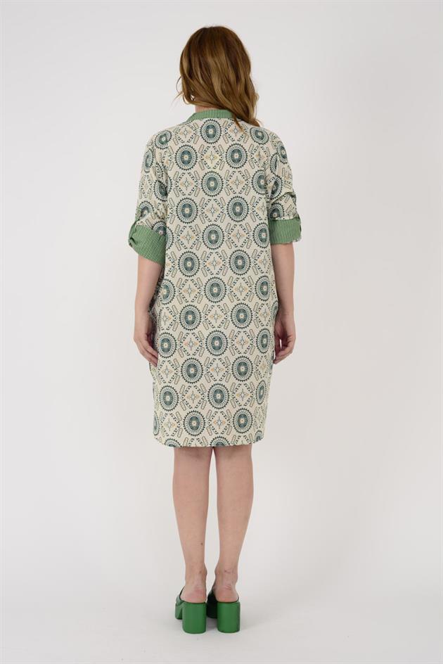 AN10557 GARNİ DETAYLI KISA ELBİSE