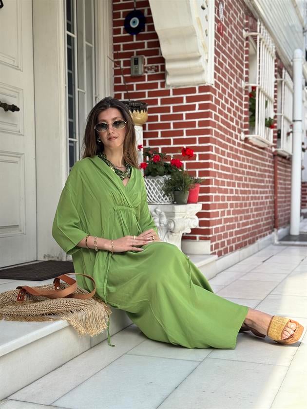 AN10567 BÜZGÜ DETAYLI KRUVAZE YAKA ELBİSE
