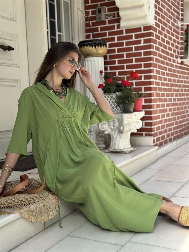 AN10567 BÜZGÜ DETAYLI KRUVAZE YAKA ELBİSE