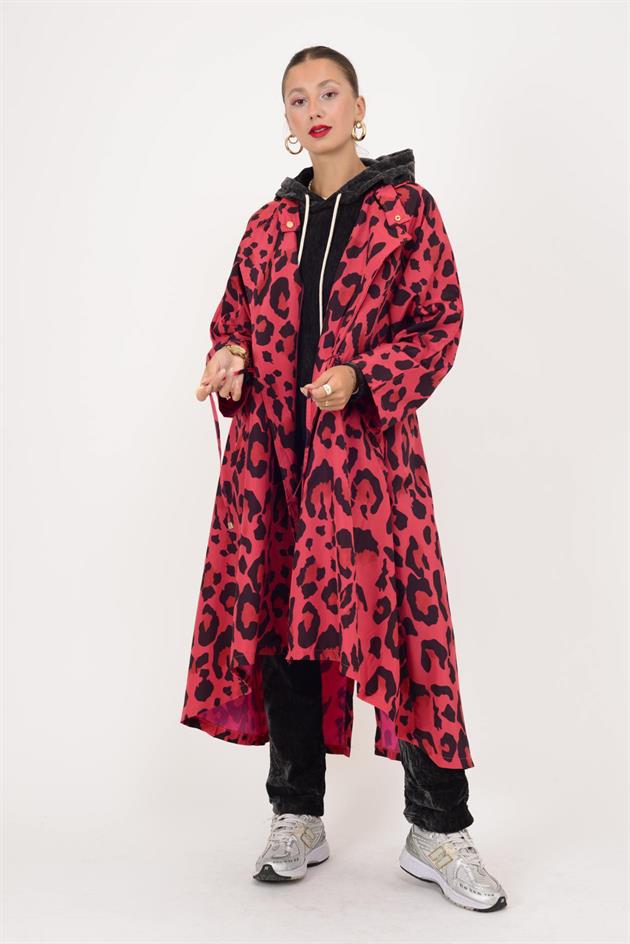 AN10720 LEOPAR DESENLİ BELİ BÜZGÜ DETAYLI YAĞMURLUK