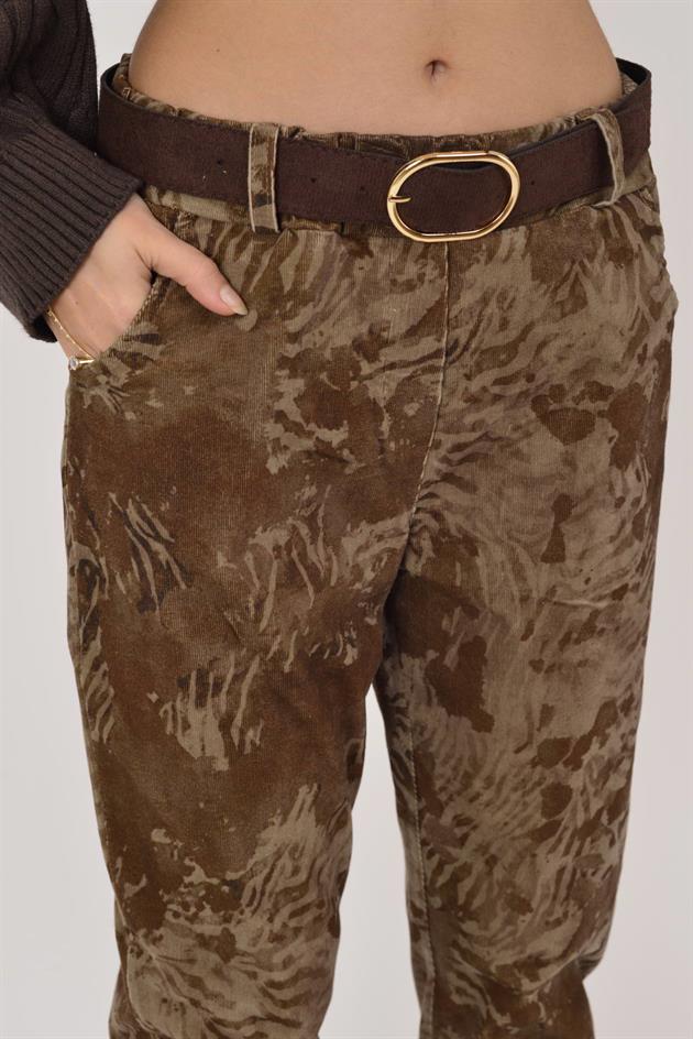 P0467 KEMER DETAYLI İNCE FİTİLLİ KADİFE PANTOLON