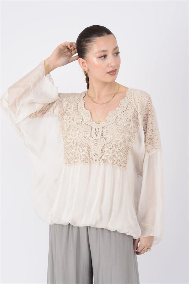 SN269 DANTEL DETAYLI V YAKA İPEK BLUZ