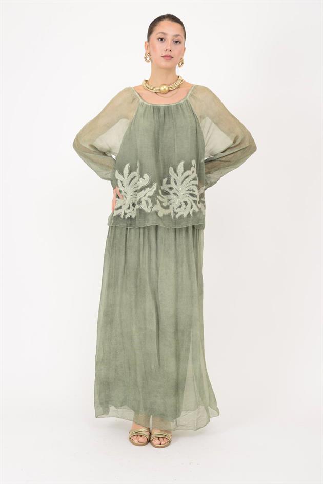 SN510 MADONNA YAKA KABARTMALI PAYET DETAYLI İPEK ELBİSE