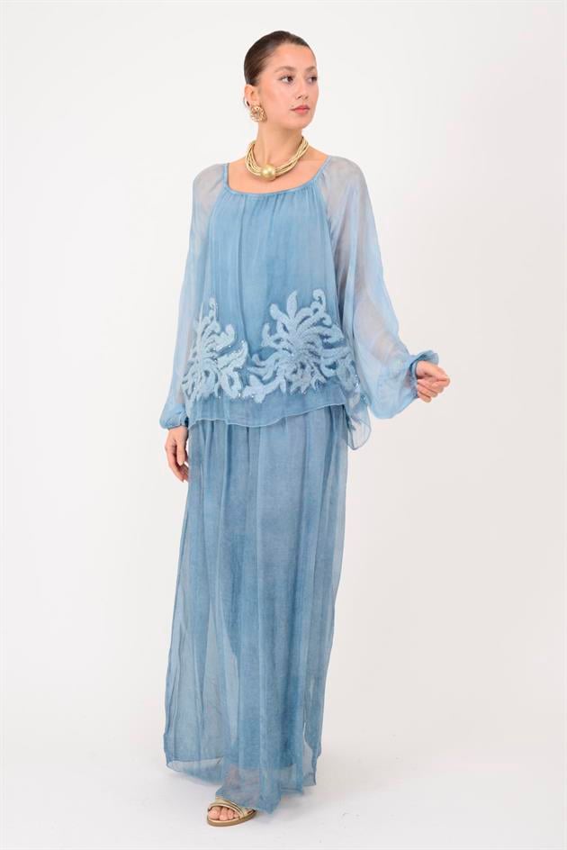 SN510 MADONNA YAKA KABARTMALI PAYET DETAYLI İPEK ELBİSE