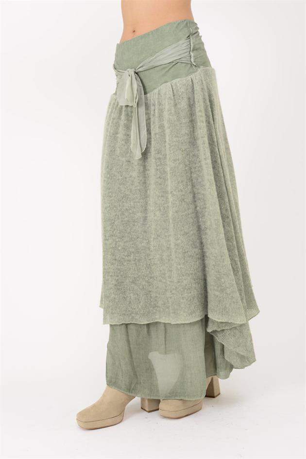 SN880 FİYONK DETAYLI KATLI TRİKOLU İPEK ETEK