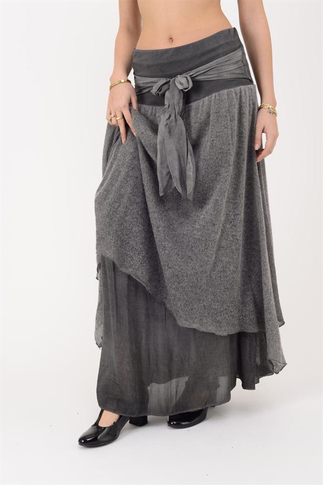 SN880 FİYONK DETAYLI KATLI TRİKOLU İPEK ETEK