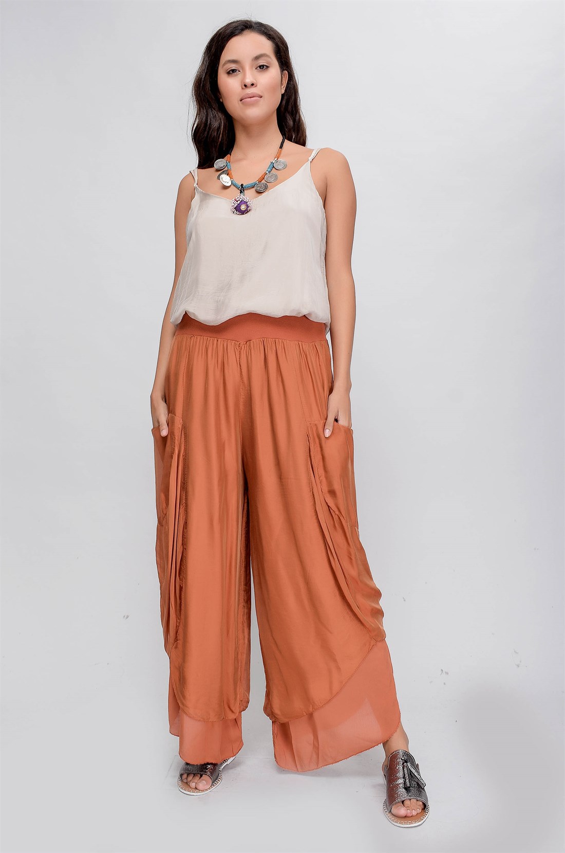8542 DERİN CEPLİ İPEK PANTOLON