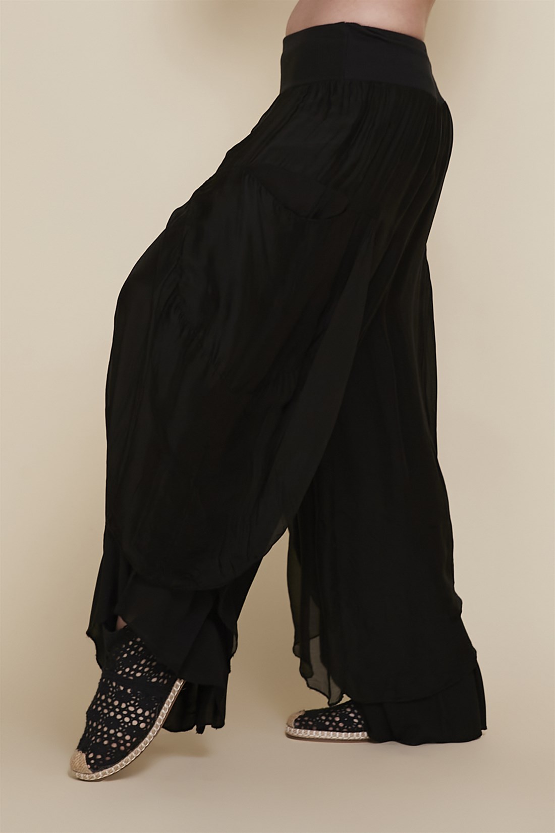 8542 DERİN CEPLİ İPEK PANTOLON · 3