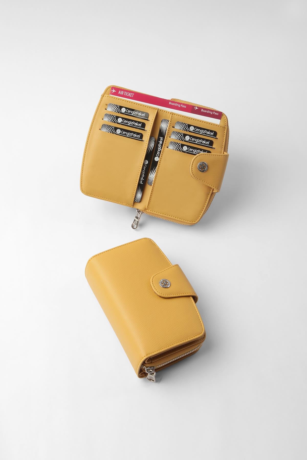 Cengiz Pakel KADIN PORTFÖY