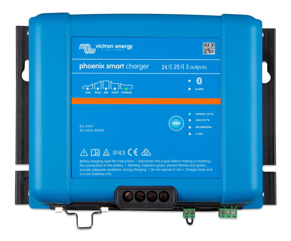 Victron Energy PSC242553095 Phoenix Smart IP43 Charger 24/25 (3) for 120-240 Volt input