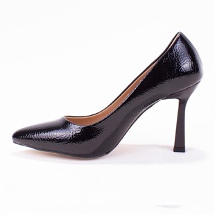 Dagoster DZA07-388451 Siyah Rugan 9 cm İnce Topuklu Stiletto Kadın Ayakkabı