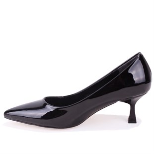 Dagoster DZA07-388499 Siyah Rugan 6 cm İnce Topuklu Stiletto Kadın Ayakkabı