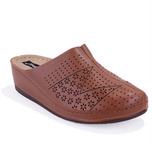 Dagoster DZA37-1803 Kahve Günlük Ortopedik Burun Kapalı Kadın Terlik