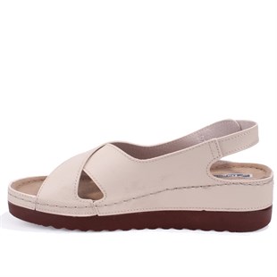Dagoster DZA37-3031 Bej Günlük Ortopedik Kadın Sandalet