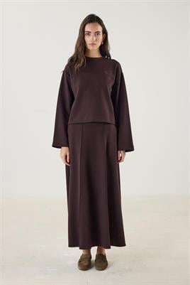 Acı Kahve Kısa Sweatshirt, Çan Kesim Etek Takım