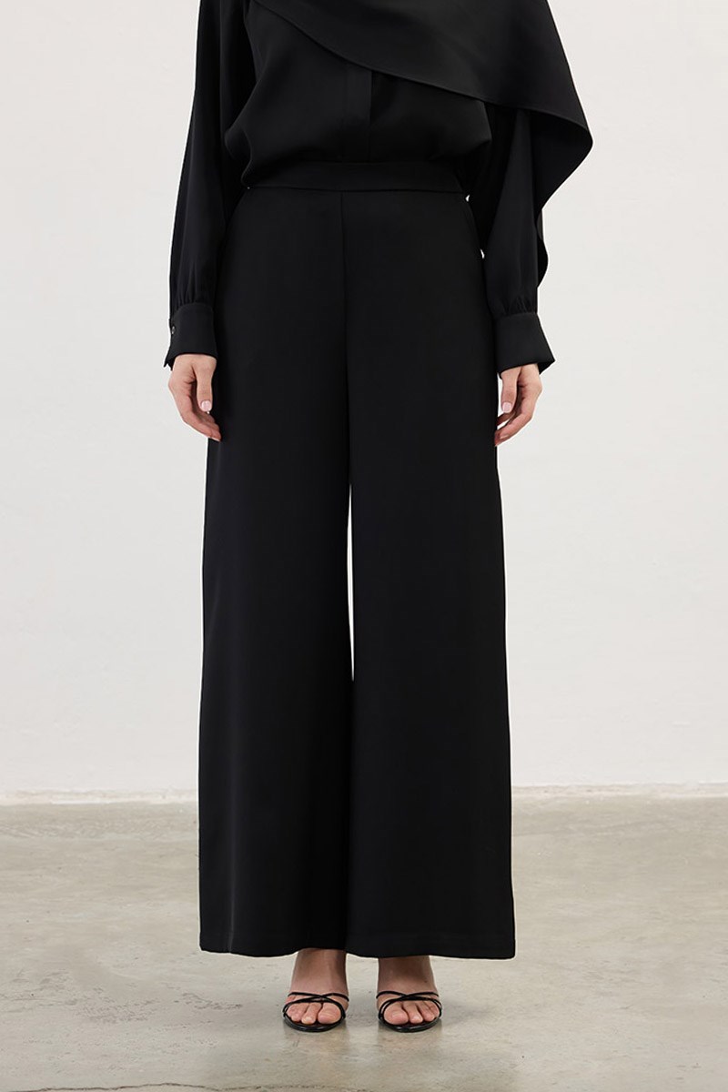 Arka Lastikli Pantolon Siyah