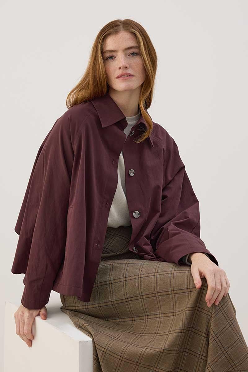 Arkası Pelerinli Ceket Mürdüm