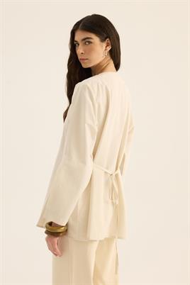 Bisiklet Yaka Gömlek Taş