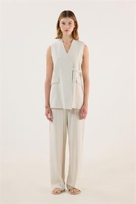 Biye Detaylı Yelek Naturel