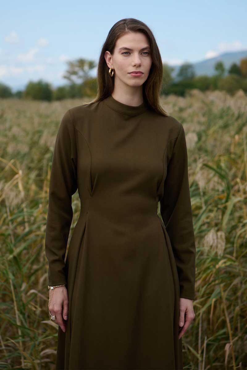 Çift Pileli Yüksek Yaka Elbise Haki