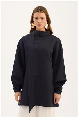 Çıkabilir Fiyonklu Bluz Lacivert