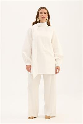 Çıkabilir Fiyonklu Bluz Ekru