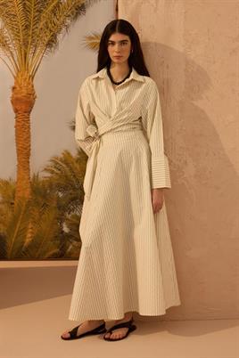 Çizgi Desenli Etek, Gömlek, Jazz Şal Kombin