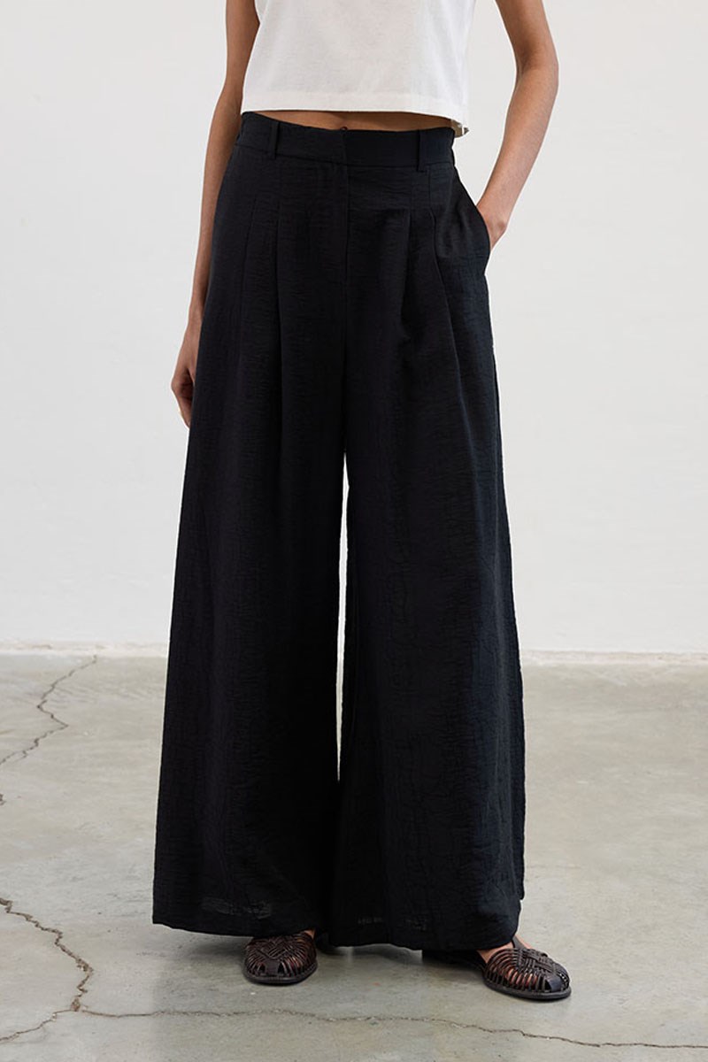 Desenli Çift Pile Pantolon Siyah