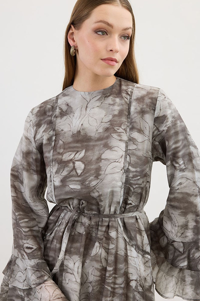 Desenli Volanlı Elbise Gri