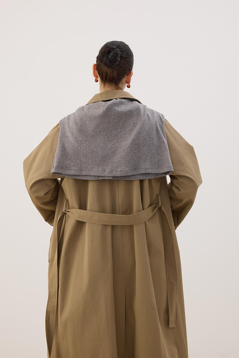 Ekose Manşetli Uzun Trençkot Camel