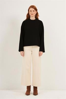 En Boy Çizgi Kazak Siyah