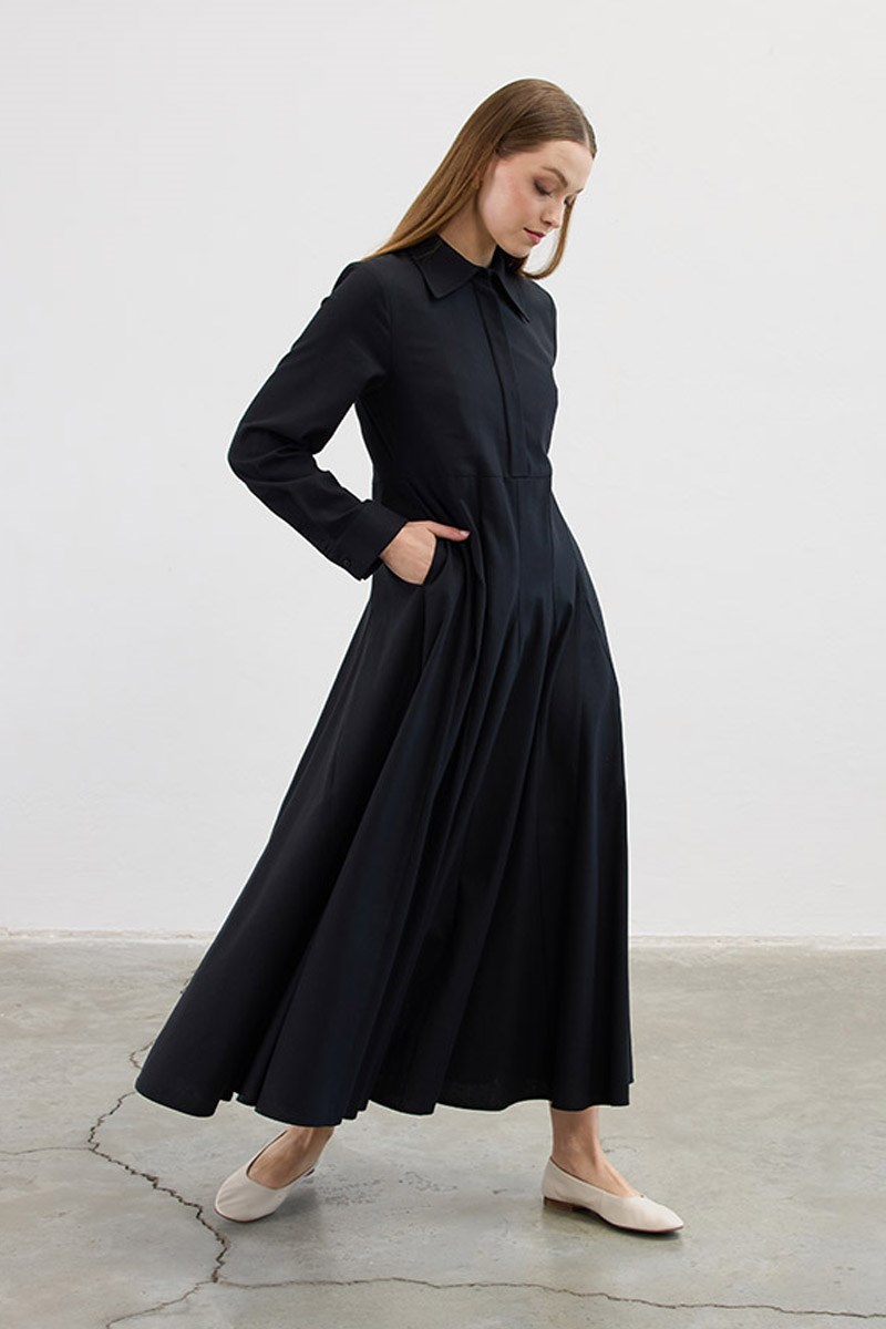 Eteği Godeli Elbise Siyah