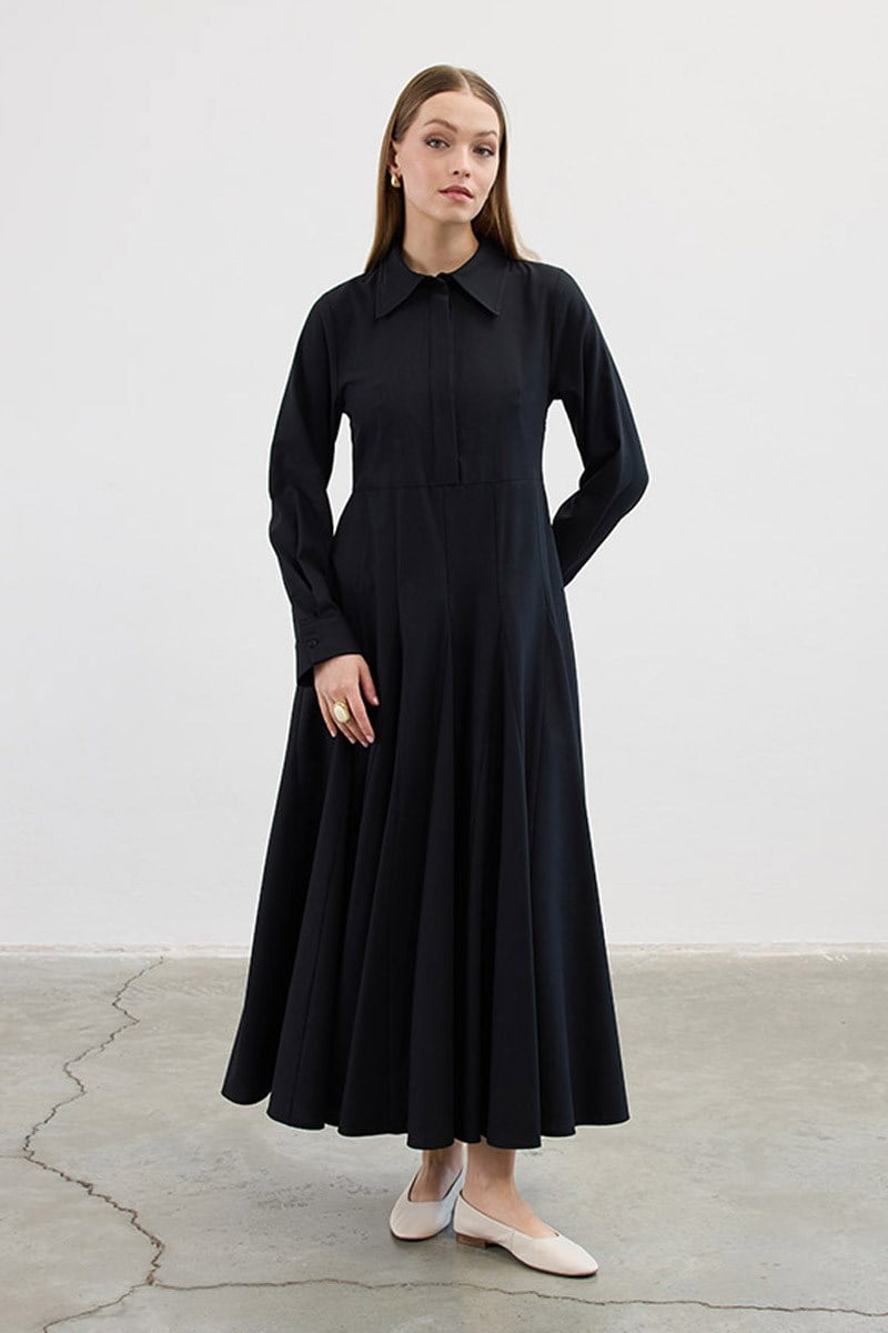 Eteği Godeli Elbise Siyah