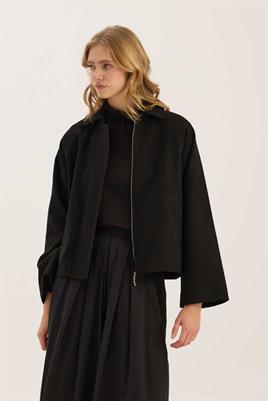 Fermuarlı Etek Üstü Kaban Siyah