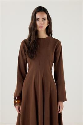 Geniş Manşetli Evaze Elbise Taba