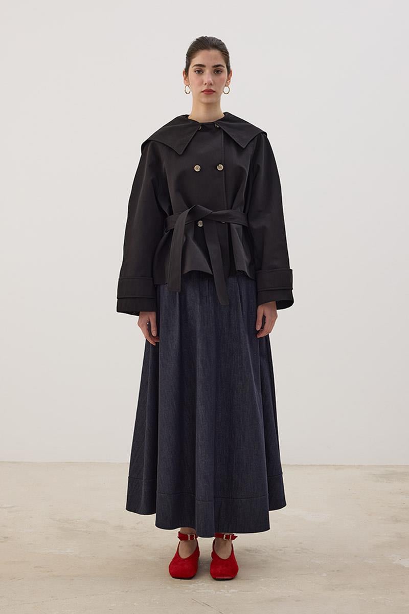 Geniş Yaka Kısa Trençkot Siyah