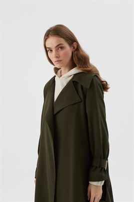 Geniş Yakalı Trençkot Haki