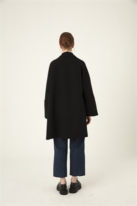 Geniş Yırtmaçlı Ceket Siyah