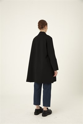 Geniş Yırtmaçlı Ceket Siyah