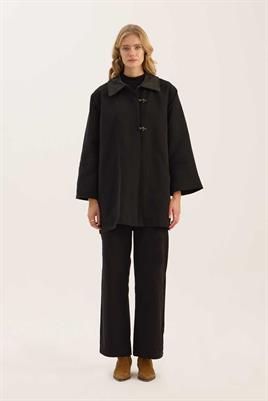 İçi Kapitone Astarlı Parka Siyah