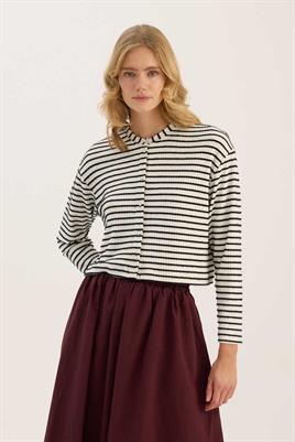 İnci Düğmeli Çizgili Hırka Beyaz