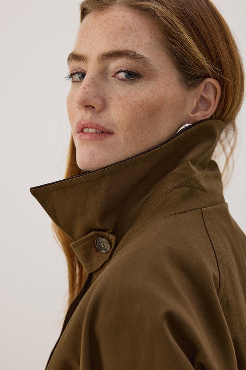 Kadife Detaylı Trençkot Koyu Haki