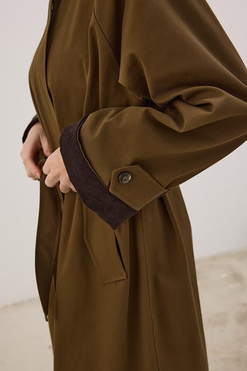 Kadife Detaylı Trençkot Koyu Haki