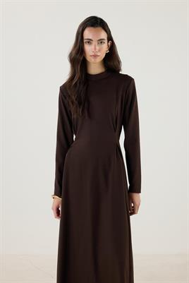 Çift Pileli Yüksek Yaka Elbise Acı kahve