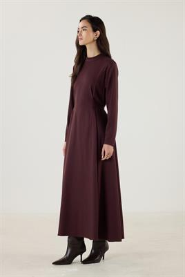 Çift Pileli Yüksek Yaka Elbise Mürdüm