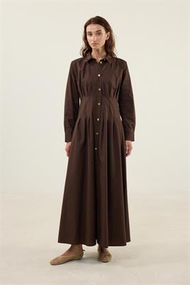 Kavisli Gold Düğmeli Elbise Acı kahve