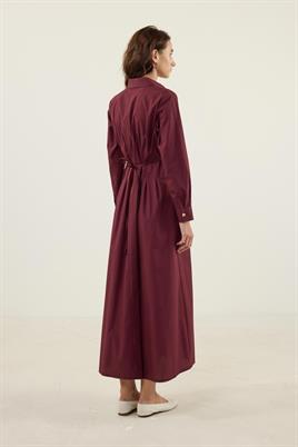 Kavisli Gold Düğmeli Elbise Bordo