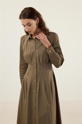 Kavisli Gold Düğmeli Elbise Haki