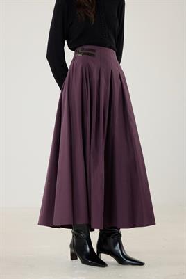 Kemer Aksesuarlı Pileli Etek Mürdüm